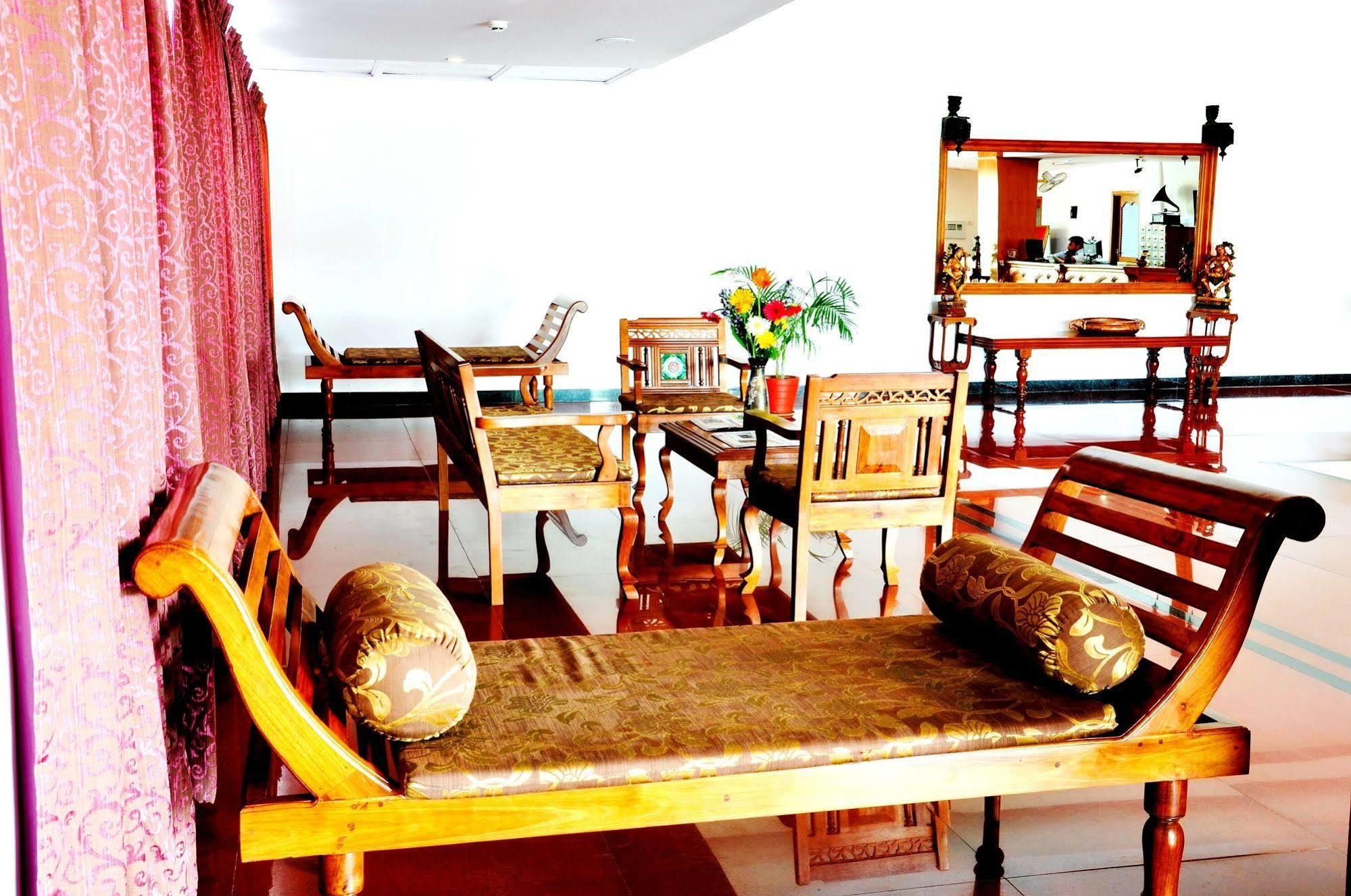 Hotel Bonsejour Puducherry Exterior foto