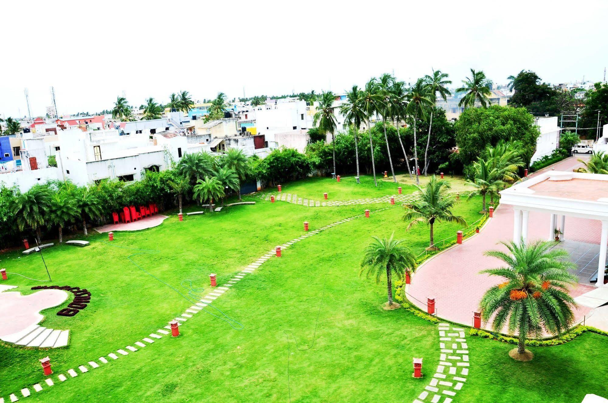 Hotel Bonsejour Puducherry Exterior foto